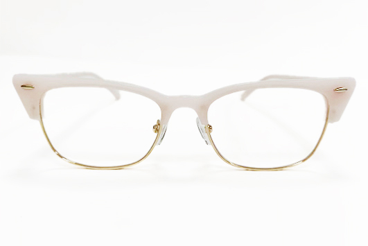 Kim Frames | Eye Health Northwest